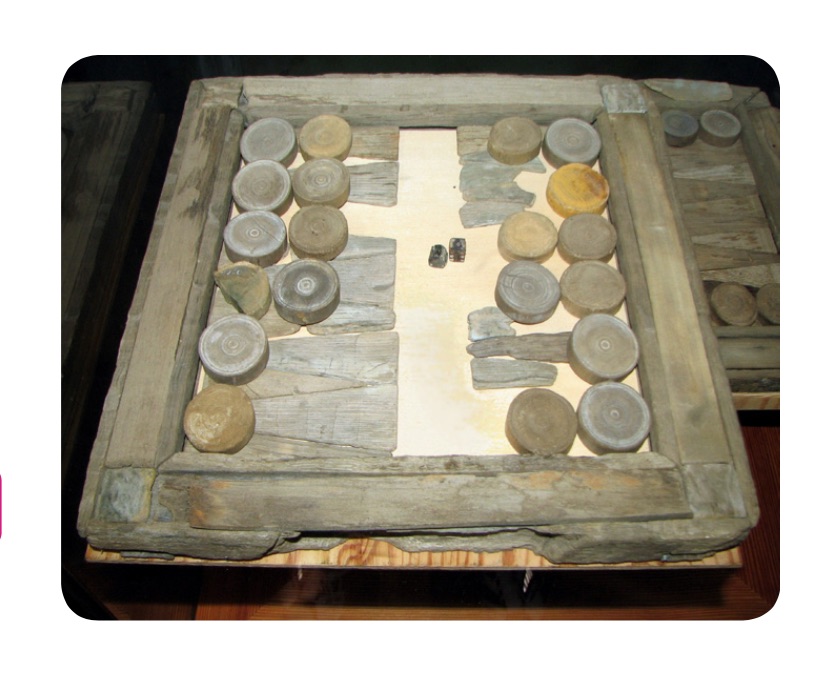 THE HISTORY OF BACKGAMMON