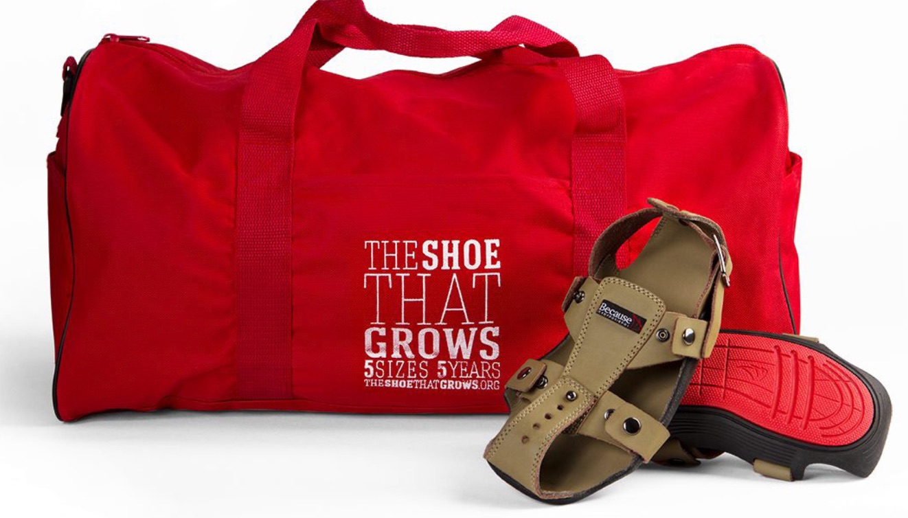A Shoe That Grows 5 Sizes