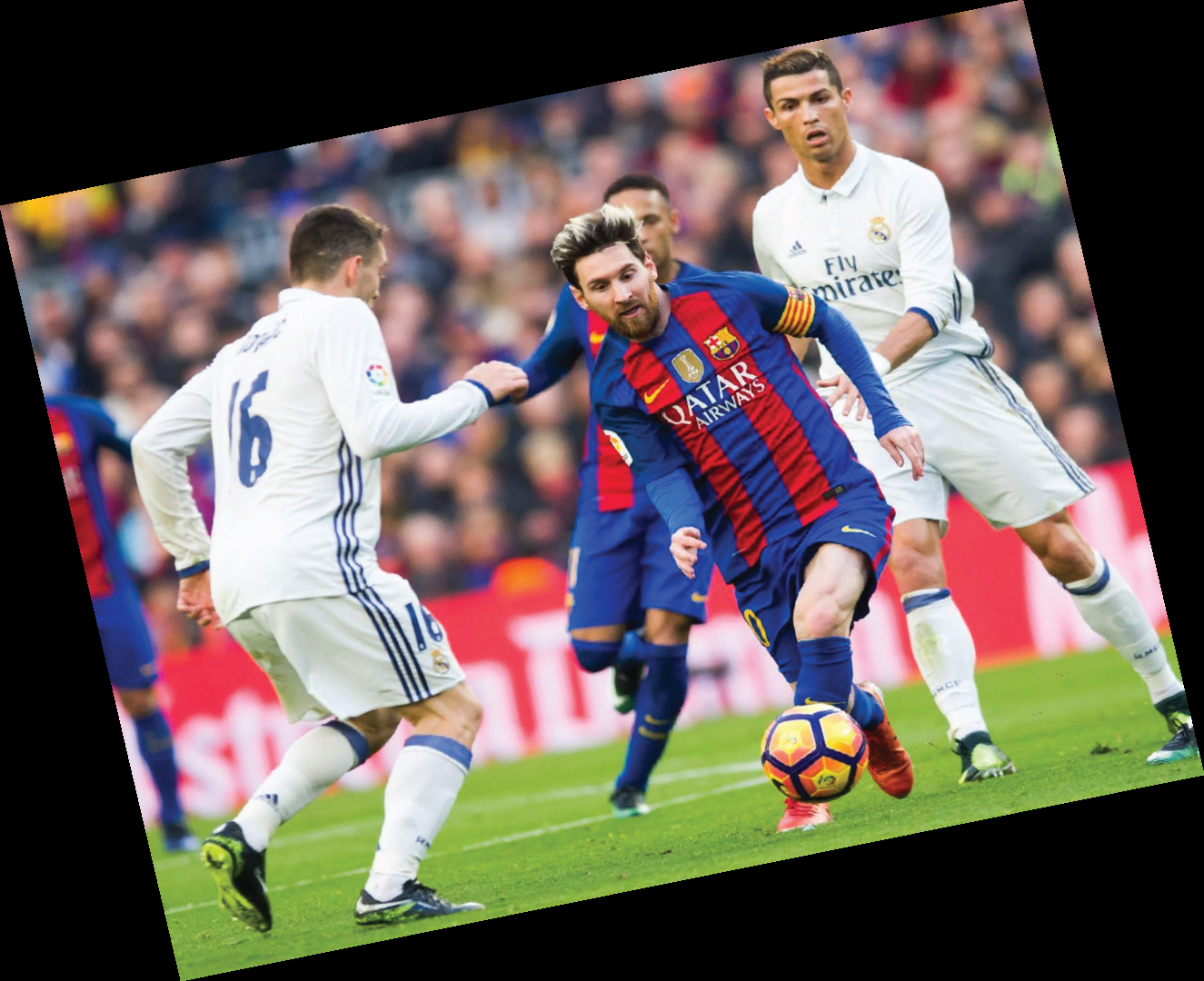 THE WORLD’S TOP 10 FOOTBALL PLAYERS
