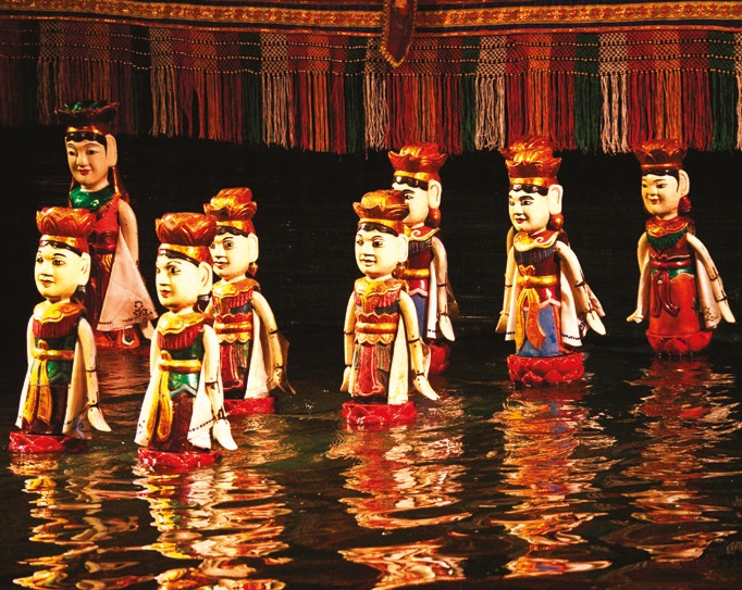 Dancing Puppets on Water