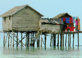 LIVING PLACES AROUND THE WORLD
