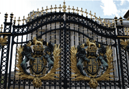 Unexpected Fashion Rules that the Royal Family Follows