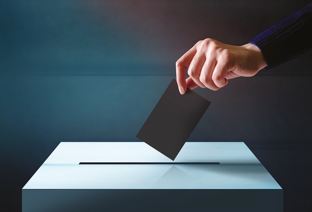 Democracy and Non-Democratic Governments: Authoritarianism and Totalitarianism, Monarchism