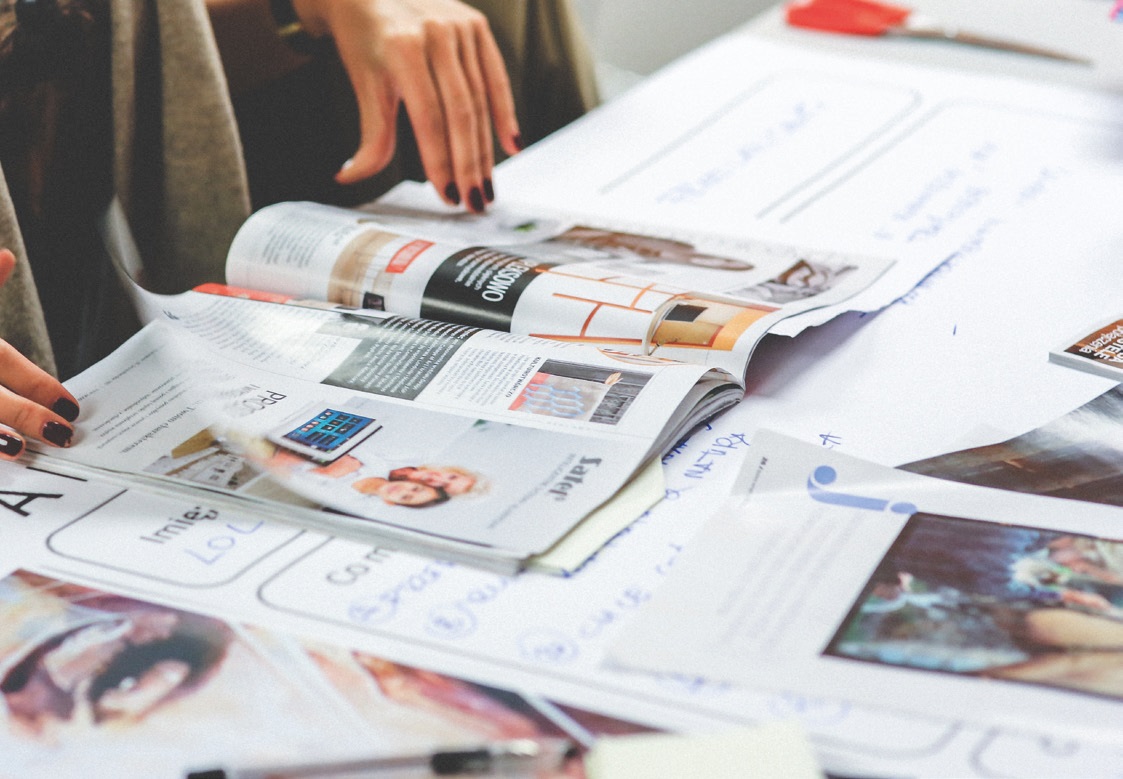 YOUNG PEOPLE STILL READ PRINT MAGAZINES