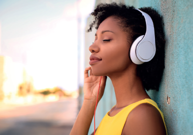 Mind-Reading Headphones Pick Music Based on Your Mood