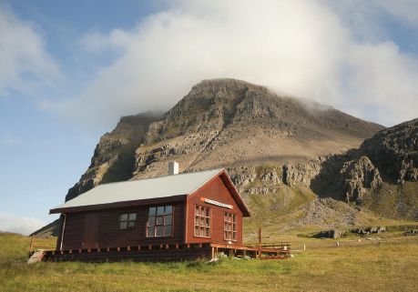 OFF - THE - GRID HOMES