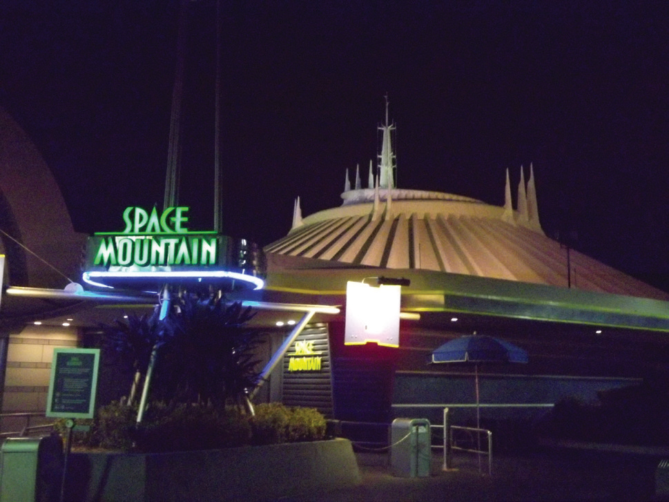 SPACE MOUNTAIN